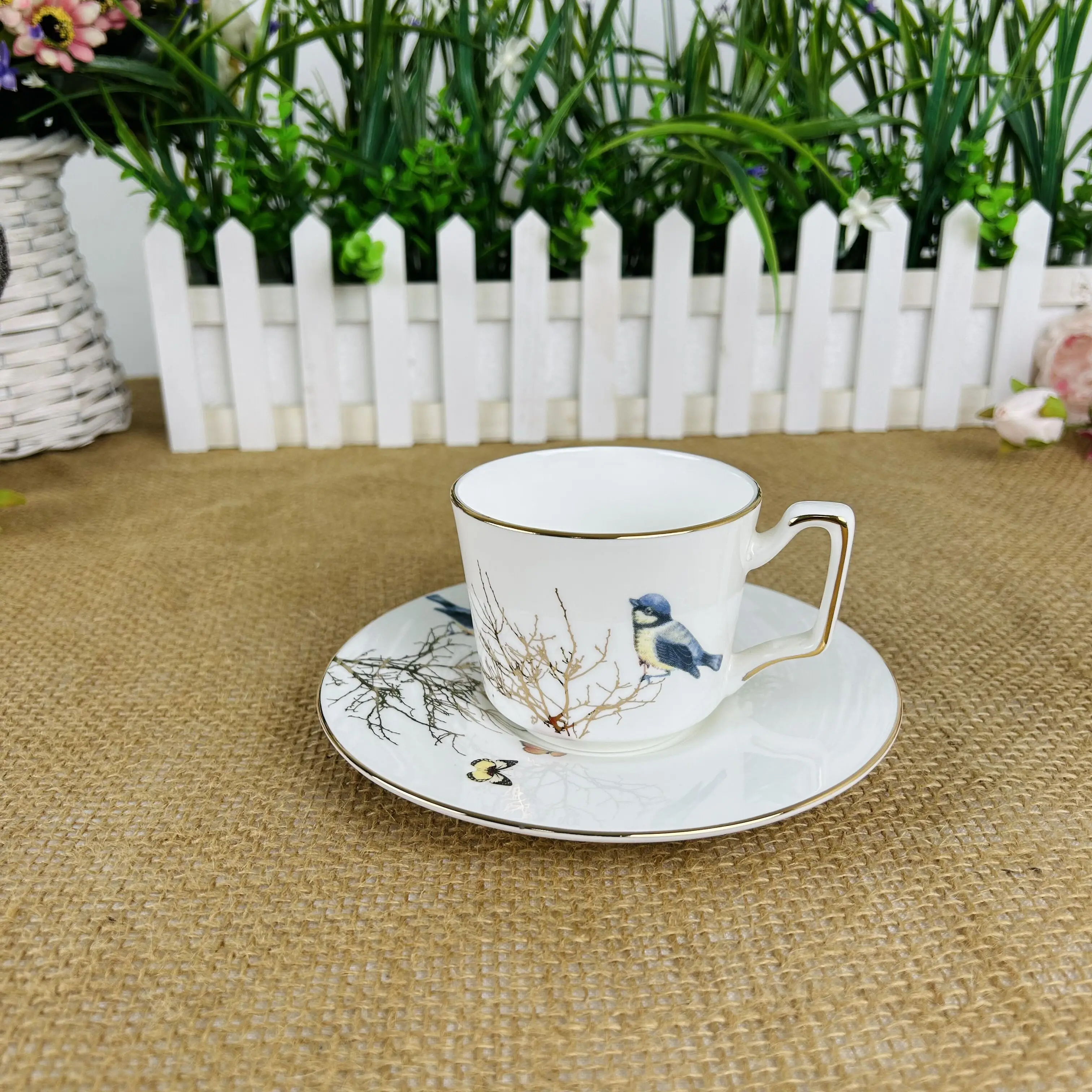 Кофейная посуда British Bone China Bird Butterfly кофейная чашка для суда банка крема сахарница