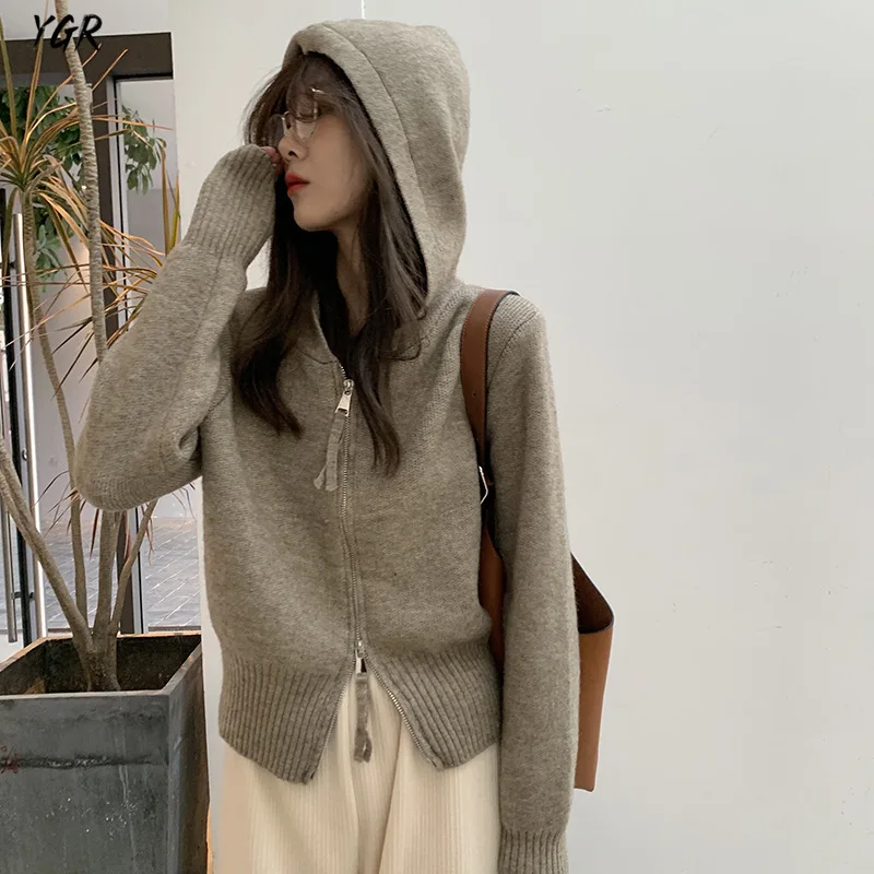

2022 New Spring Hooded Zipper Knitted Cropped Brown Cardigan Vintage Casual Black Knitwear White Sweater Cute Young Manteau