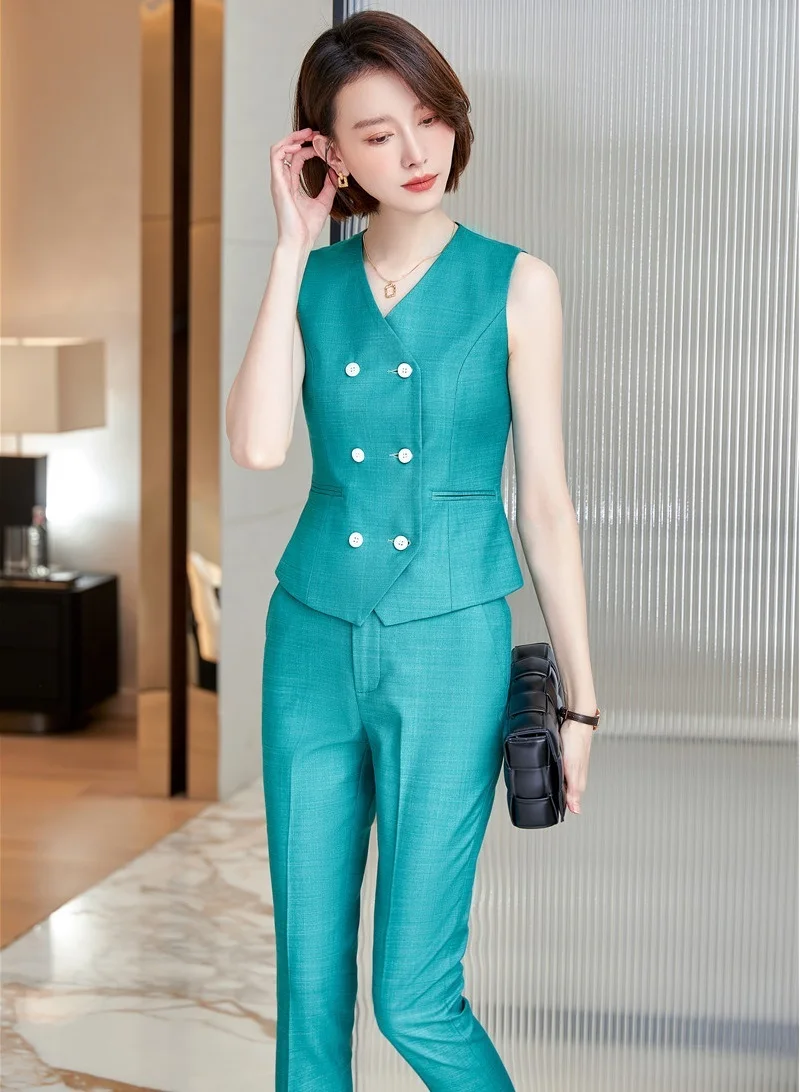 Женский офисный костюм из блейзера и брюк офисная одежда для работы