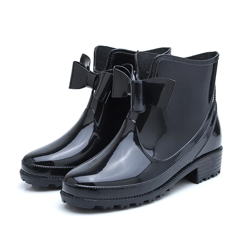 New Fashion Women Rain Boots Fashion Non-Slip Women's Water Shoes Flat Bottom Women Velvet Short Tube Warm Overshoes 2023