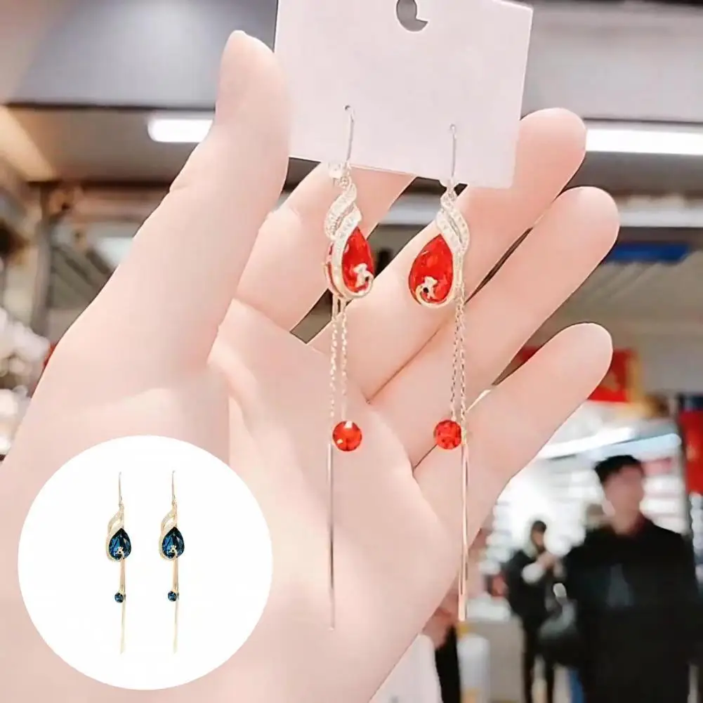 

Friend Gifts Durable Long Tassel Peacock Hook Earrings for Daily Wear