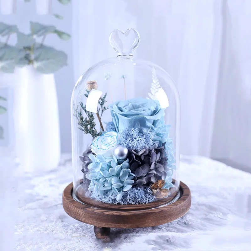 Стеклянная купольная ваза в форме сердца 12 х16 см