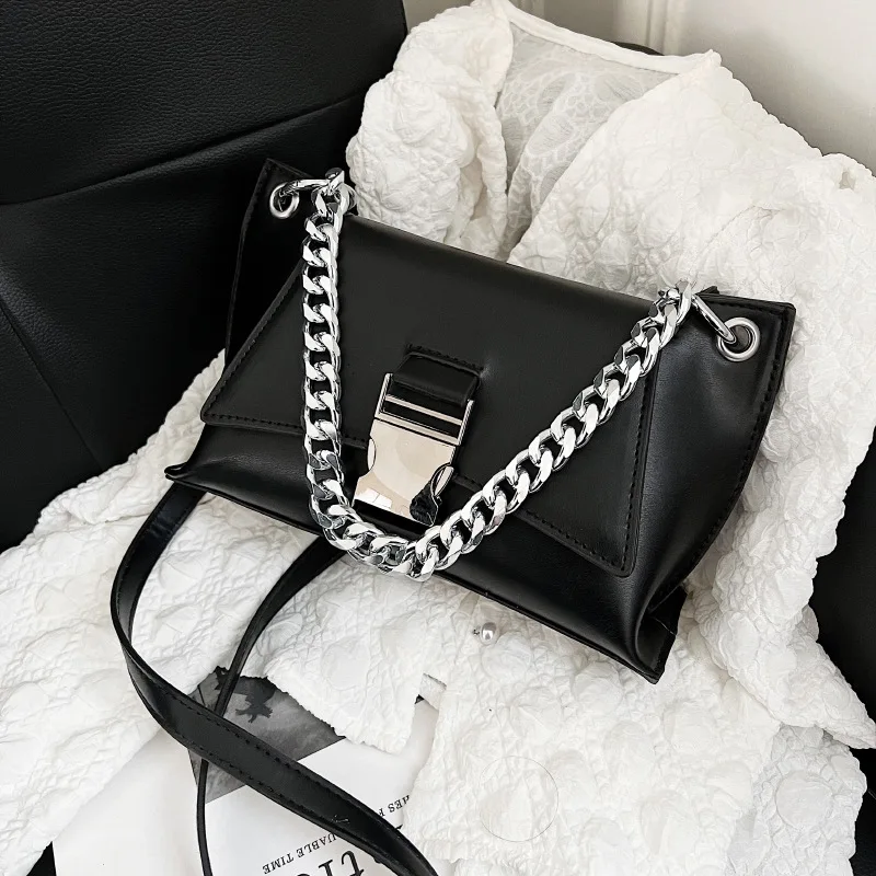 

High-quality Thick Chain Shoulder Bag 2022new Commuter Casual Messenger Small Square Bag Simple Women's Bag High-quality Handbag