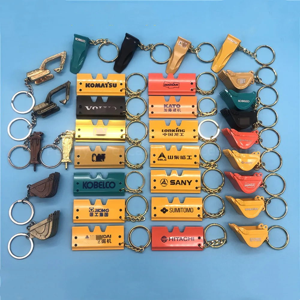

Alloy excavator track shoe chain plate key chain Komatsu C-AT Kobelco Hitachi EC Sany Xugong Liugong SWE pendant LOGO lettering