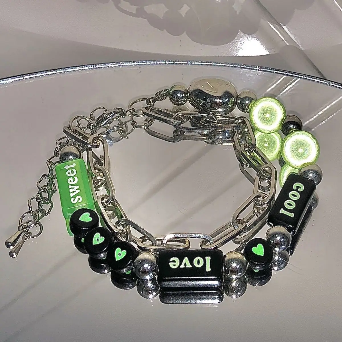 

New 2023 Fashion Delicate Green Laser Bead Love Bracelet Unisex Hip-hop Punk Bracelet Banquet Jewelry Accessories Gift