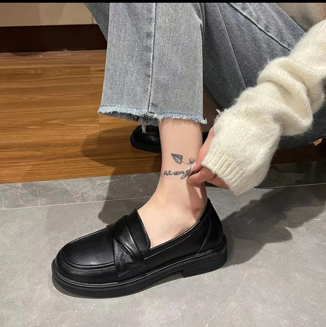 English Style Leather Shoes Spring New Black Loafers Versatile and Comfortable Soft Soles Anti Slip Work Shoes for Women