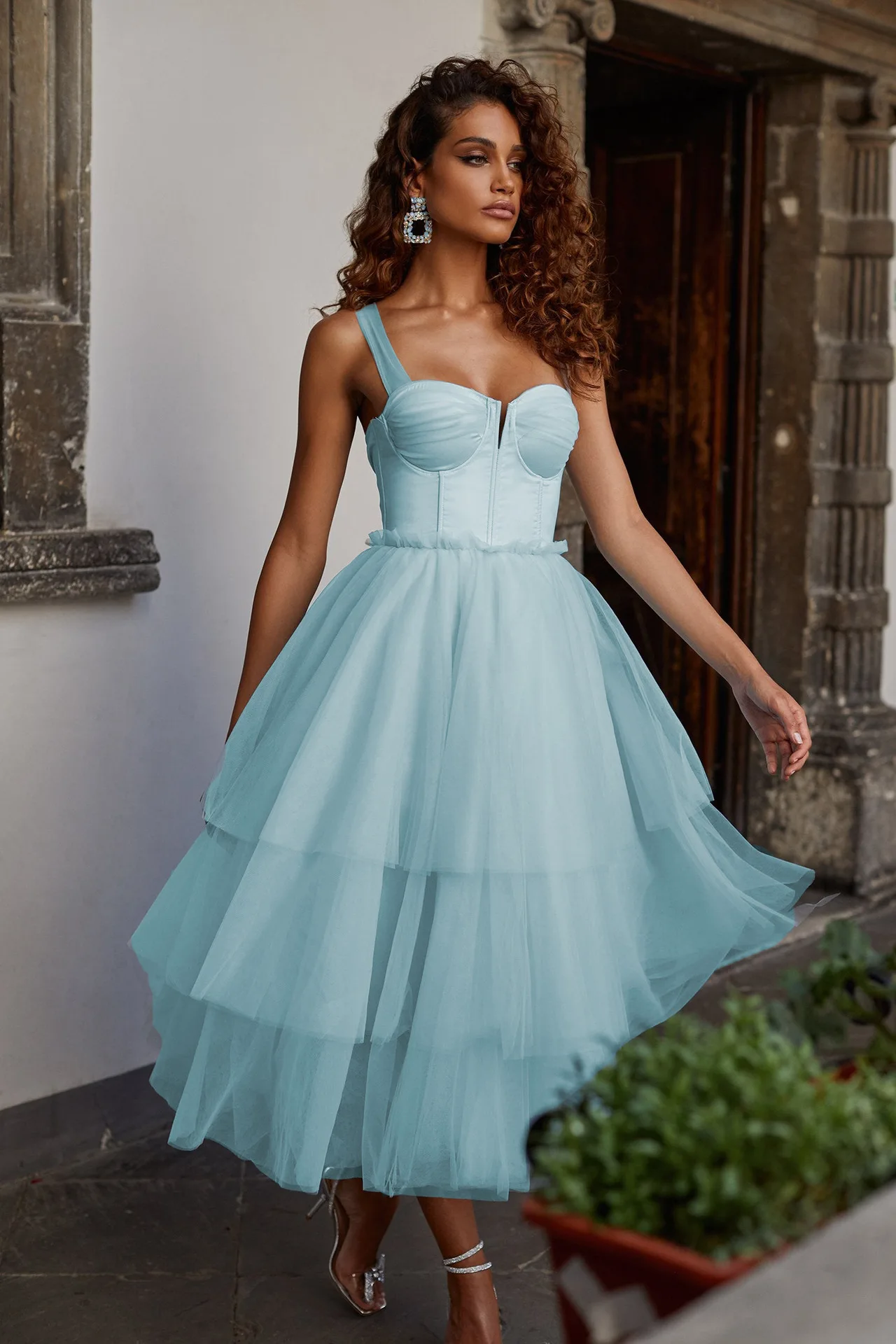 

Sleeveless Lace-Up Ruched Dress 2022 Summer Holiday Bandage Midi Dress Sexy Light Blue Split Back Cross Straps Bodycon Vestidos
