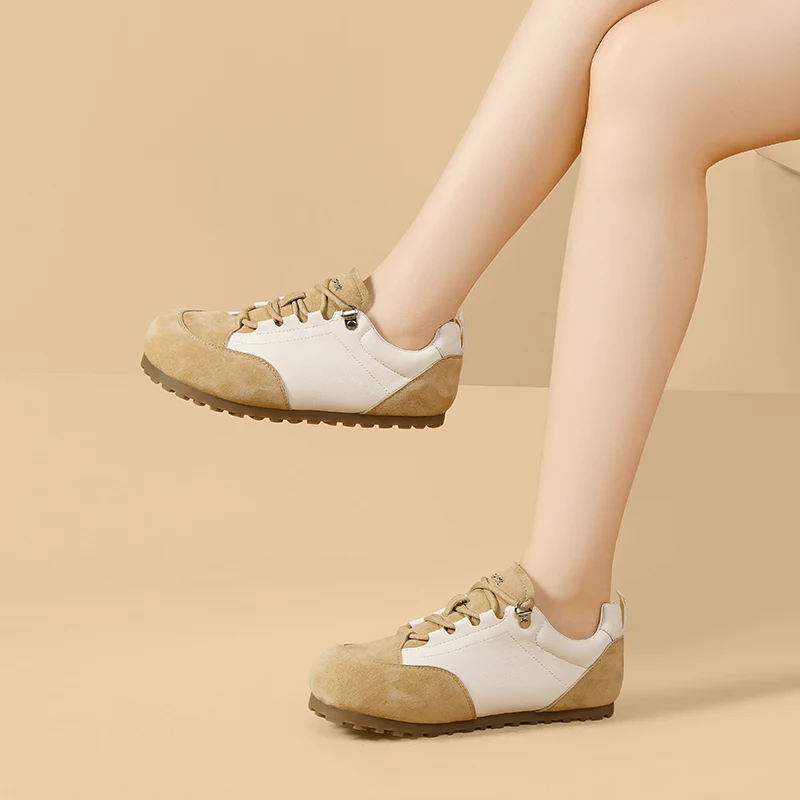 Брендовая уличная дорожная обувь женская новая спортивная повседневная в стиле