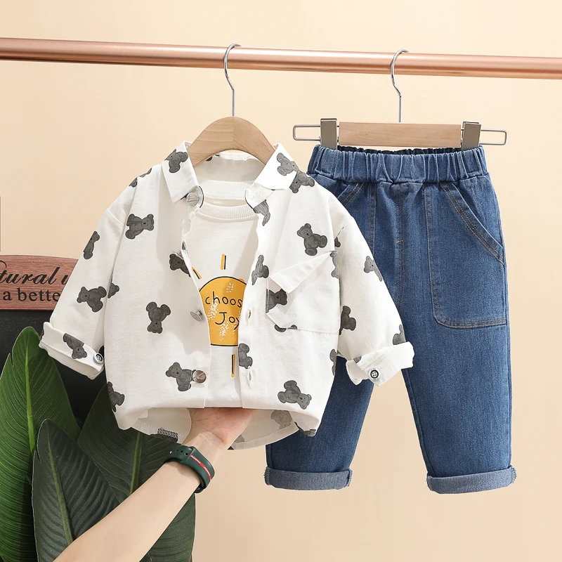 

Комплекты одежды для маленьких мальчиков, осень 2022, искусственное пальто, футболка, джинсы, мультяшный медведь, детская спортивная одежда, наряды для новорожденных