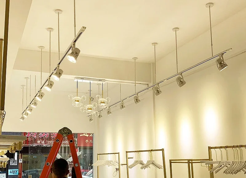 Магазин коммерческой подъемности фотовспышка раздвижная одежда для