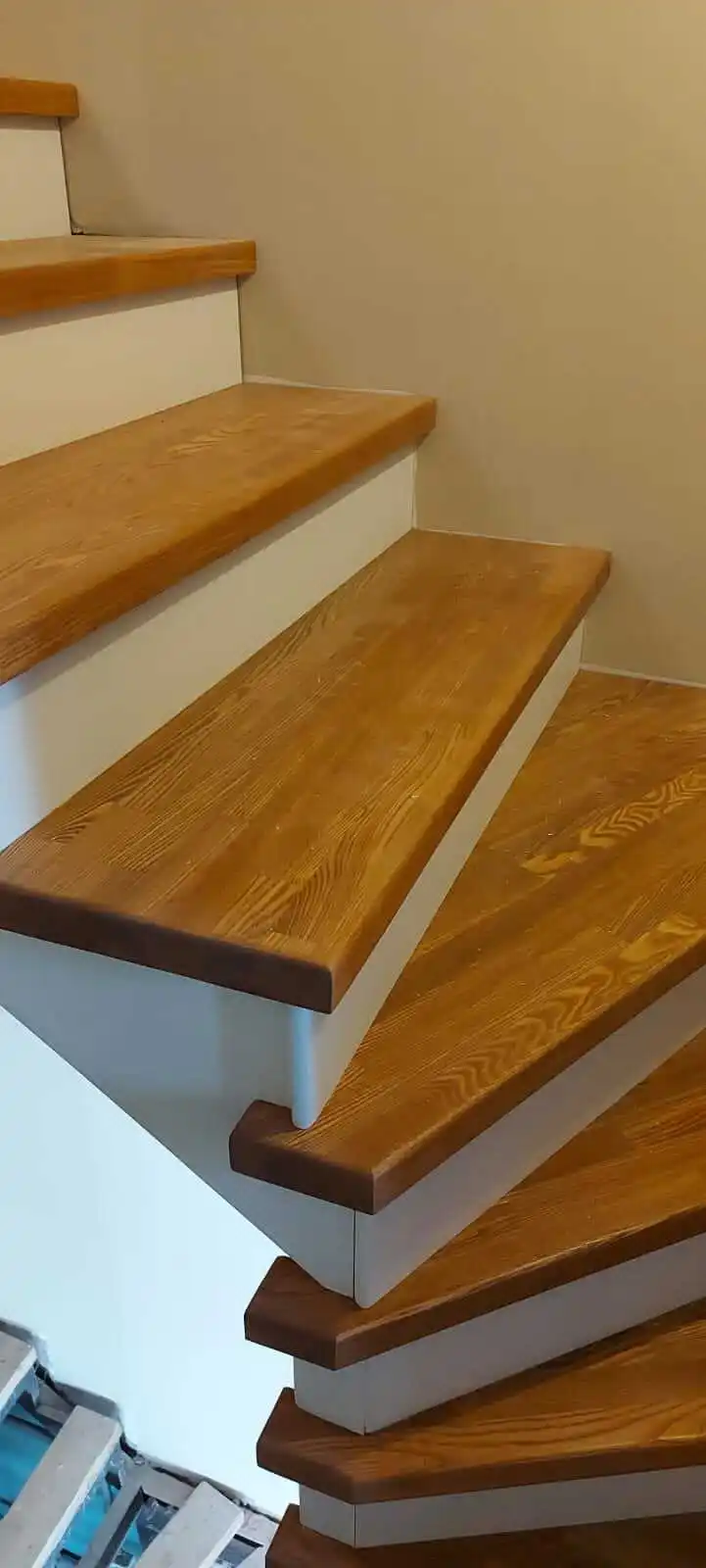 Лак Varathane Interior Oil-Based Polyurethane Глянцевый |