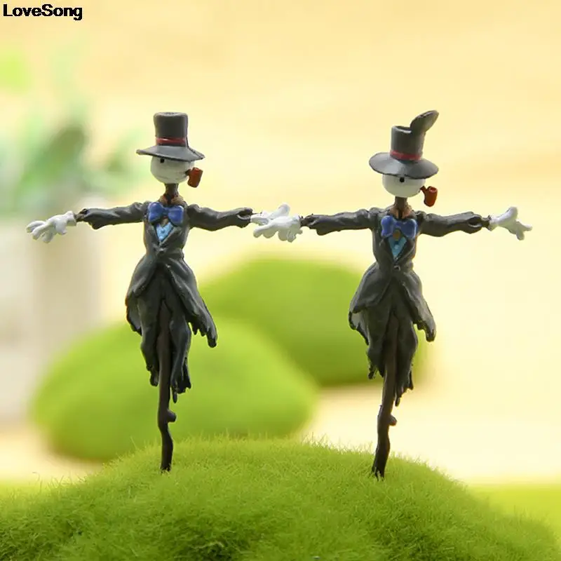 

1PC Ghibli Anime Howl Moving Castle Action Figure PVC Scarecrow Model Toys Ornaments Garden Moss Miniatures Decor Accessories