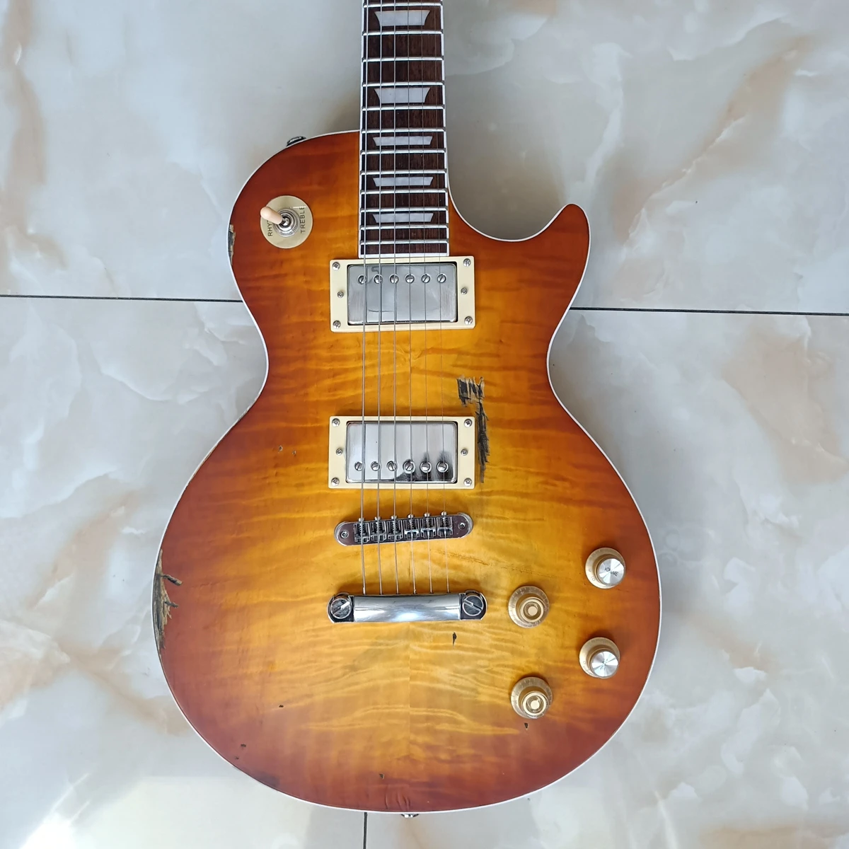 

Vintage Sunburst Electric Guitar Flame Maple Chrome Hardware