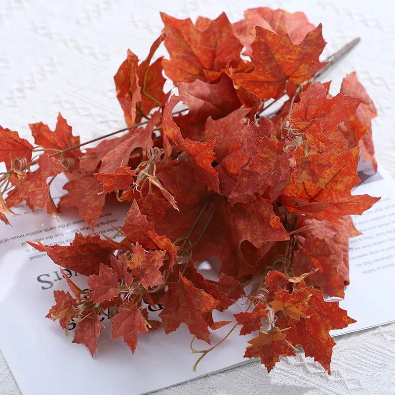 

Artificial American Maple Leaves Bunch Simulation Plants Road Lead Flowers For Wedding Decoration Home Room Decor Fall Leaf