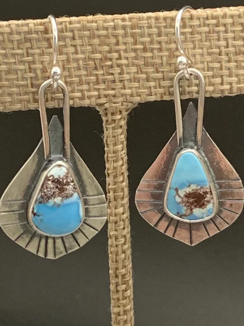 

Creativity Vintage Semicircular Fan Shape Earring Inlay Geometry Green Turquoise Long Dangle Earrings For Womens Jewelry brincos