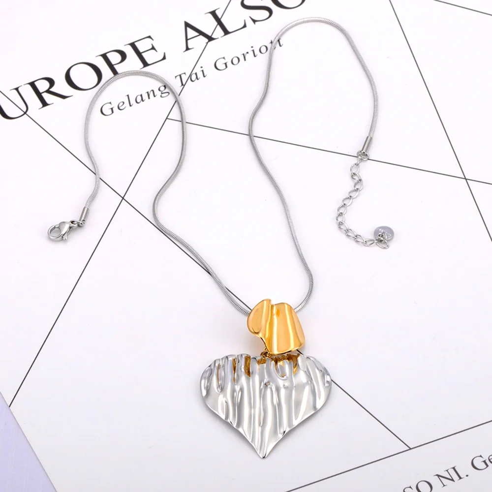 Lokaer Ожерелье С Подвеской В Форме Сердца Для Женщин Текстура Металла Из