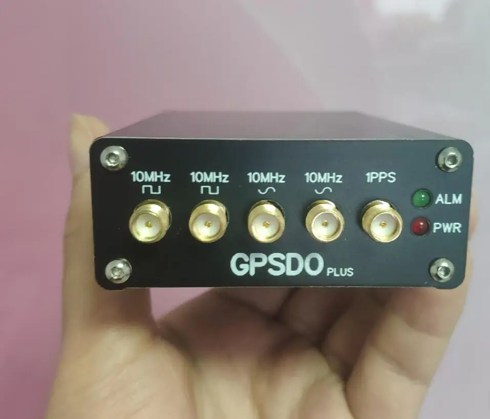

GPSDO PLUS GPS Tame Clock GPS 10MHz/1PPS 4CH SQUARE /SINE WAVE Frequency Reference Source + DAPU OCXO