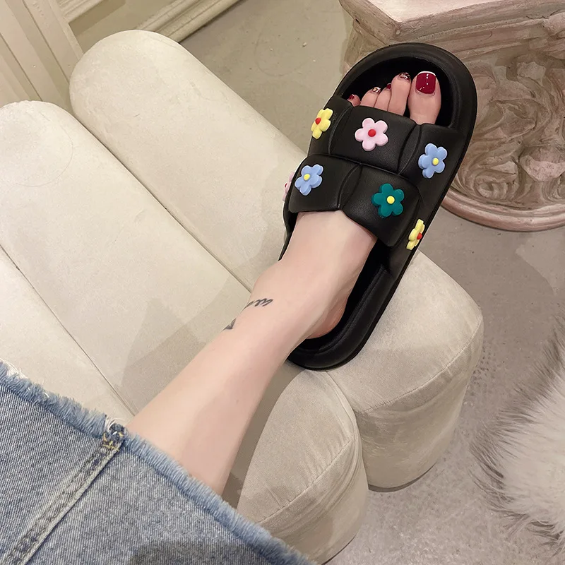 Cute Flowers Sandals Slippers Female Summer Thick Bottom Soft EVA Slippers Home Beach Summer Home Flip Flops Women Slippers