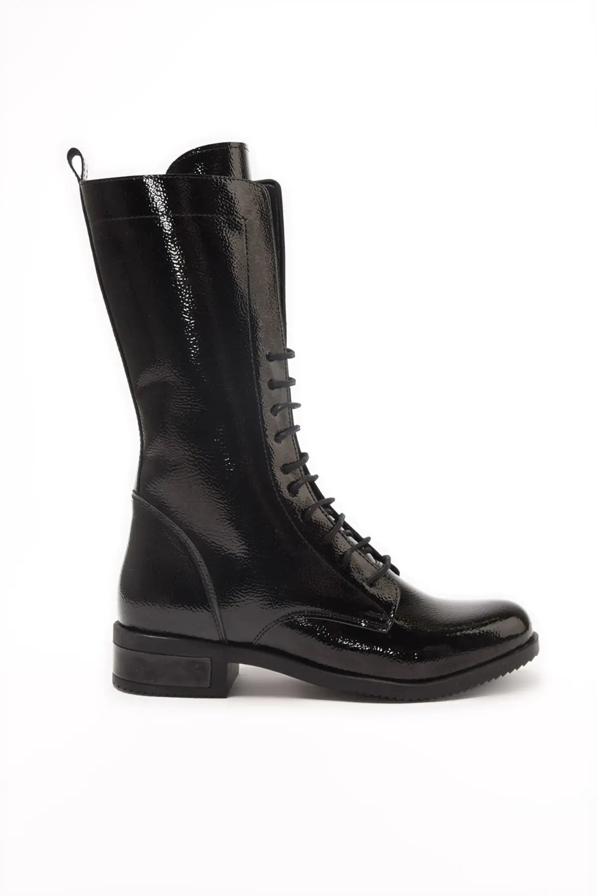 Trendyol Wrinkled Patent Leather Women Boots & Bootie TAKAW22BO0098