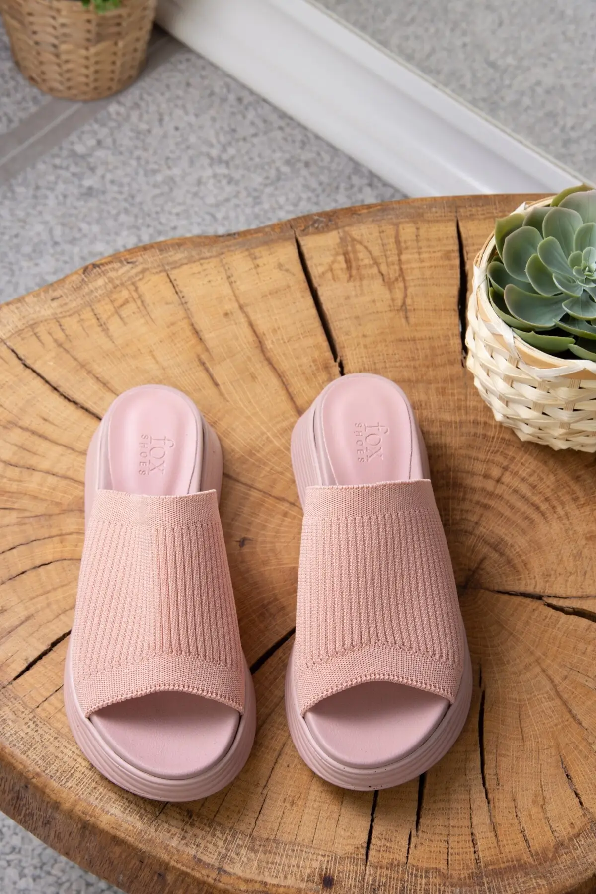 

Women's Powder Knitted Fabric Slippers Women's Slippers 2021 Fashion