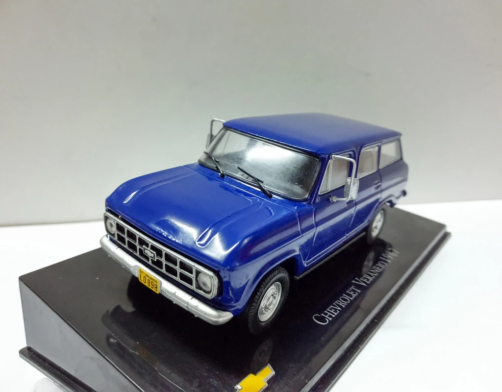 

Ixo 1:43 Chevrolet Veraneio 1987 Diecast For Collection