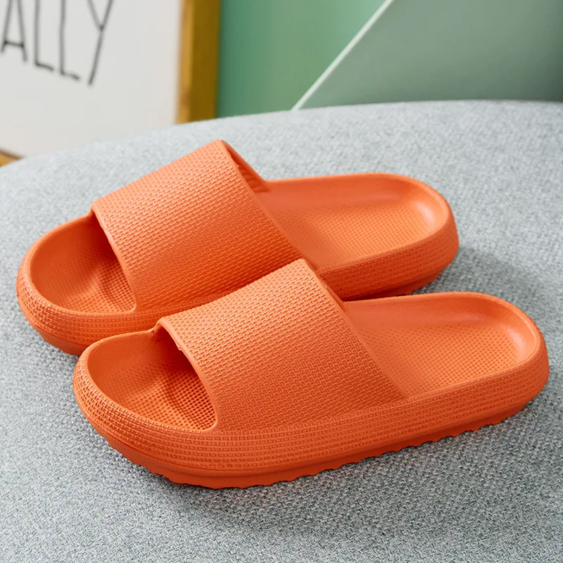 

2023 Summer Non-Slip Flip Flops Thick Platform Men Bathroom Home Slippers Anti-Odor Soft Sole Lightweight Sandals Cloud EVA