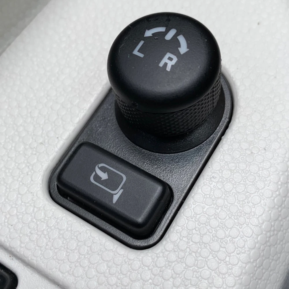

Rearview Mirror Folding Switch For Suzuki Swift 2005 Vitara S-Cross Alivio 37950-66M00 37950-66M10 Car Knob Lens Adjust Button