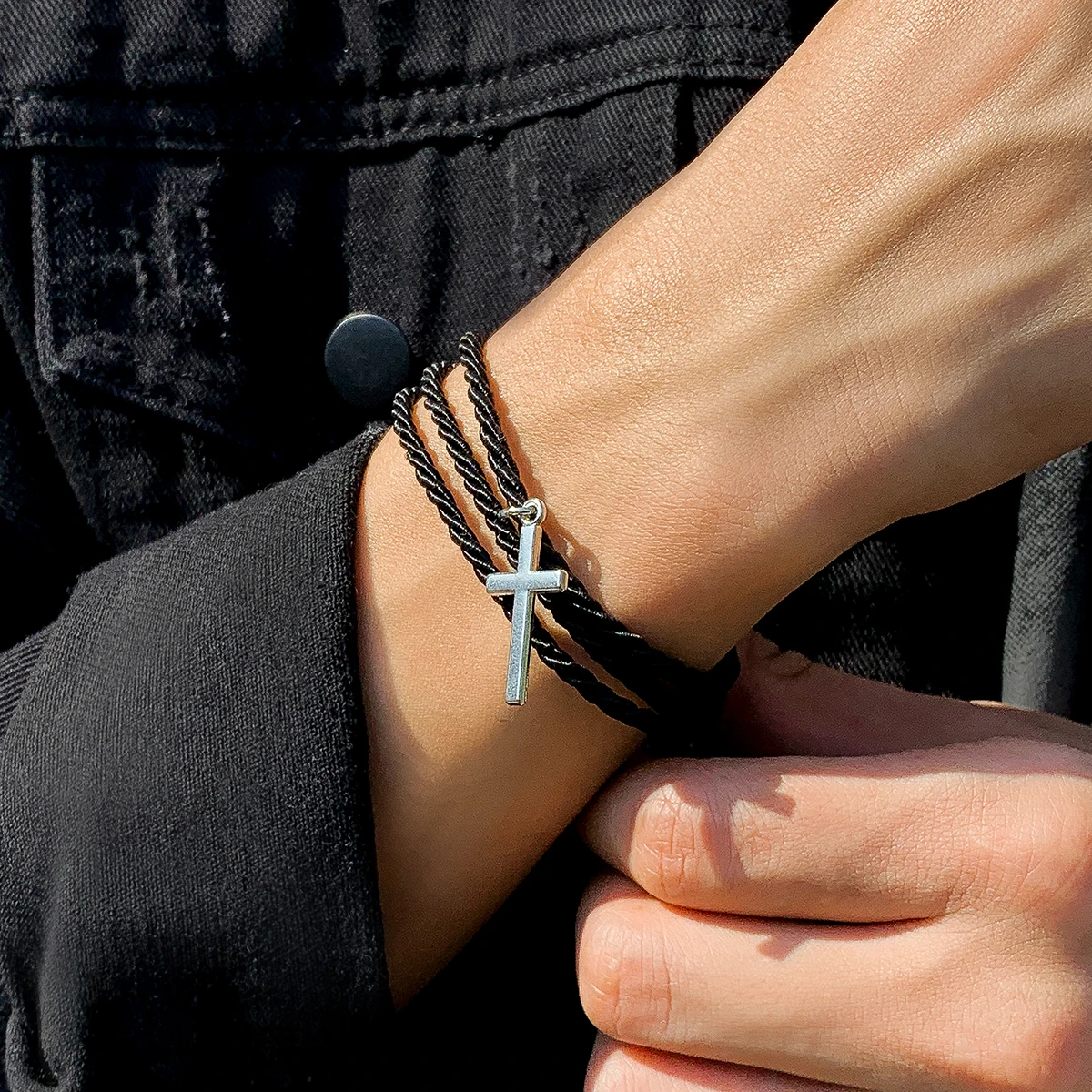 

KunJoe Men Casual Cross Pendant Bracelets Multilayer Vintage Black Twisted Rope Chain Charm Hand Chain Bangle Friendship Jewelry