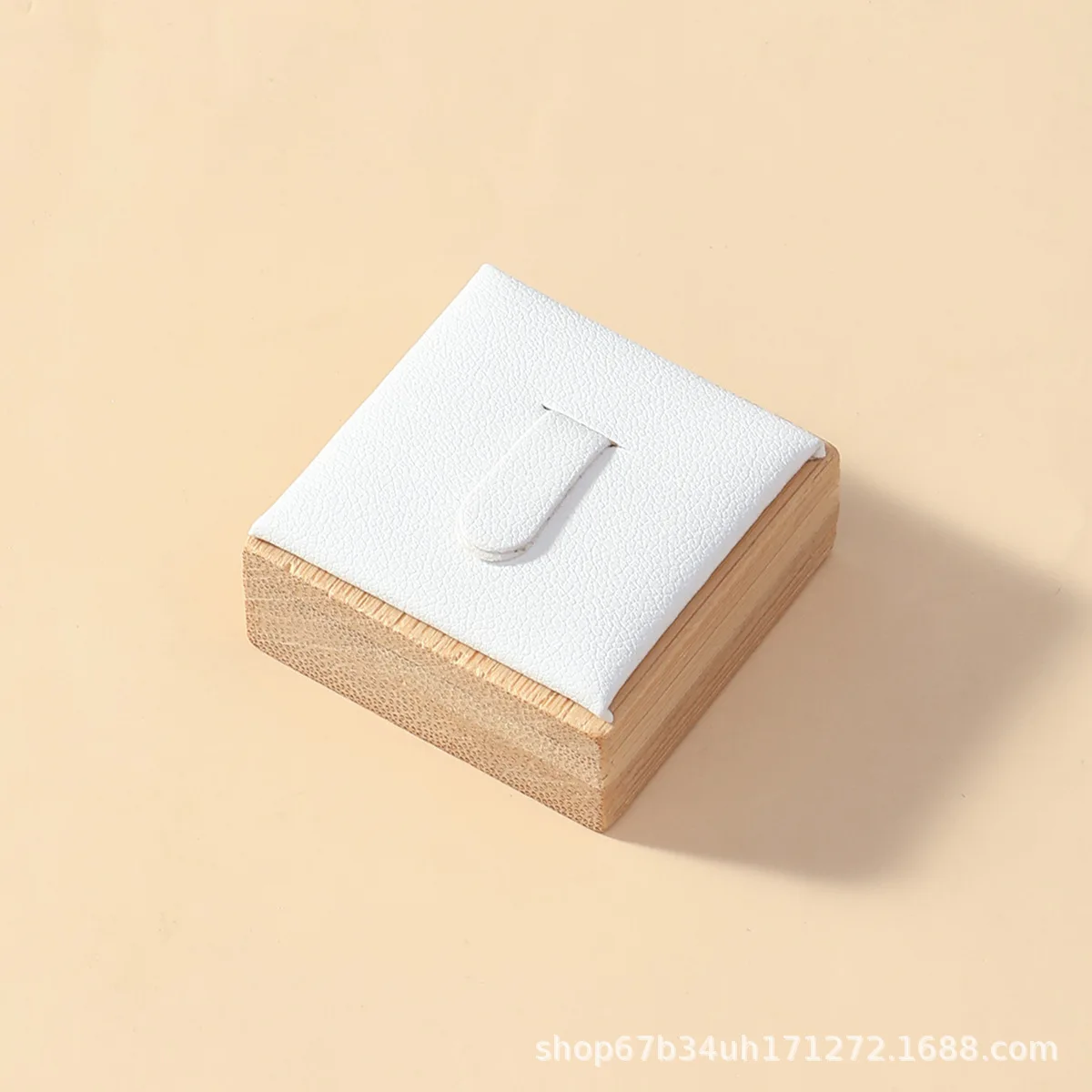 

Деревянная стойка для колец, небольшой дорожный винтажный держатель для колец, чехол для обручальных колец, коробка для ювелирных изделий, реквизит, серьги, органайзер для колец