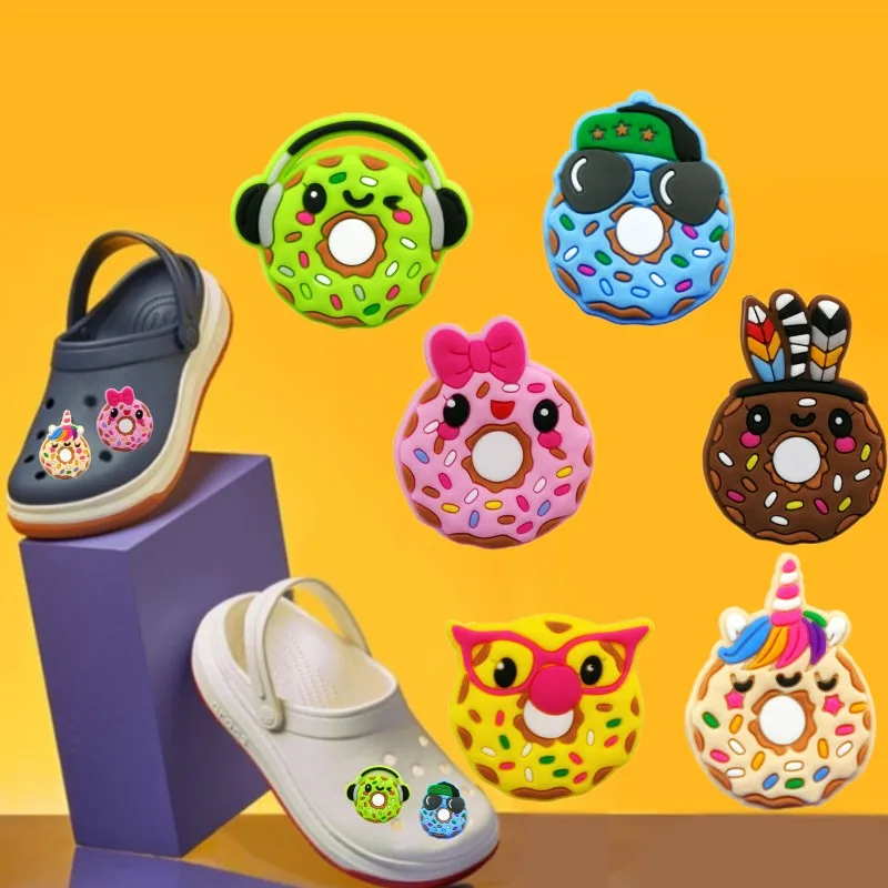 

1 шт. Пончики из ПВХ, Кроксы, подвески, сладкая еда, подвеска для обуви, аксессуары, сабо, булавки, украшение для Croc садовая сандалия, украшение...