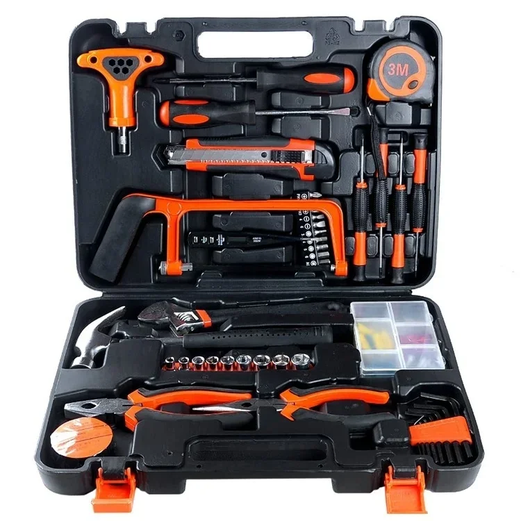 Набор ручных инструментов общего назначения из 82-х предметов с прочным ящиком