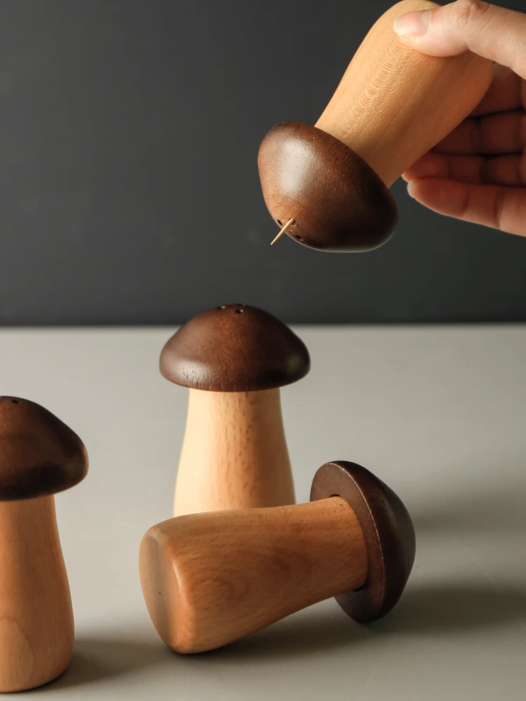 

Japanese style solid wood creative cute mushroom toothpick canister toothpick box restaurant toothpick jar toothpick bucket
