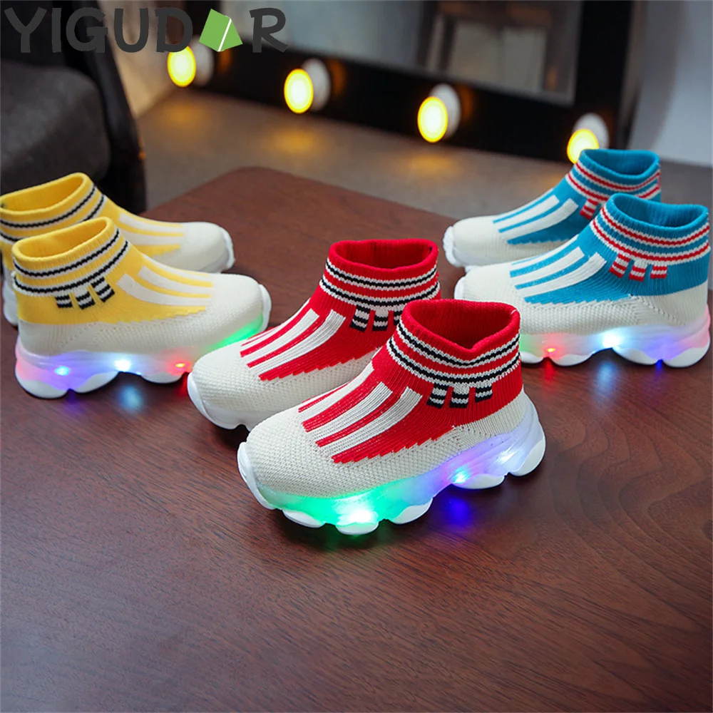 

Children Sneakers Kids Baby Girls Boys Soft Sole Run Sneakers Mesh Bling Led Light Luminous Sport Shoes кроссовки детские 2023