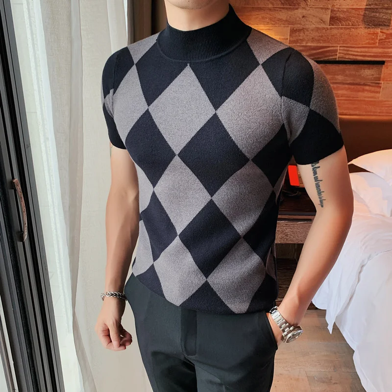 

2023 Men Short Sleeve Argyle Design Knit Sweater Pullovers Autumn Winter Clothin High collar Knit shirt Slim Fit Warm Tops S-3XL