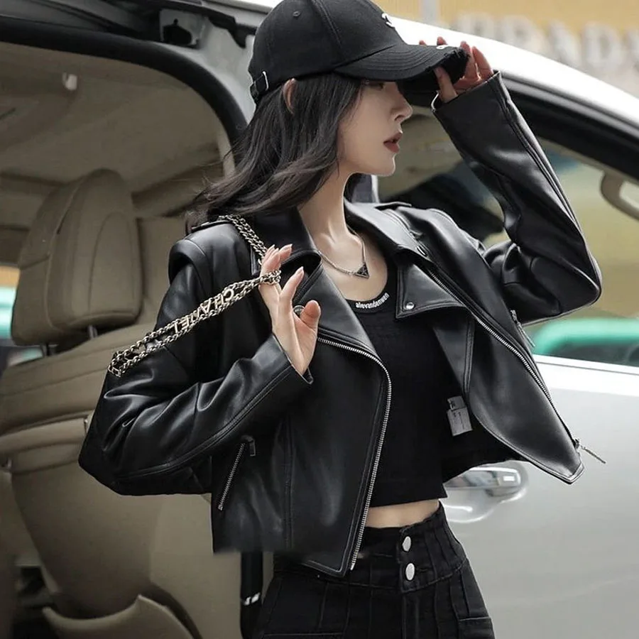 1pcs Women PU Leather Short Jackets 2022 Spring  Faux Fur Zipper Splicing Long Sleeve Black Ladies Skinny Locomotive Small Coats