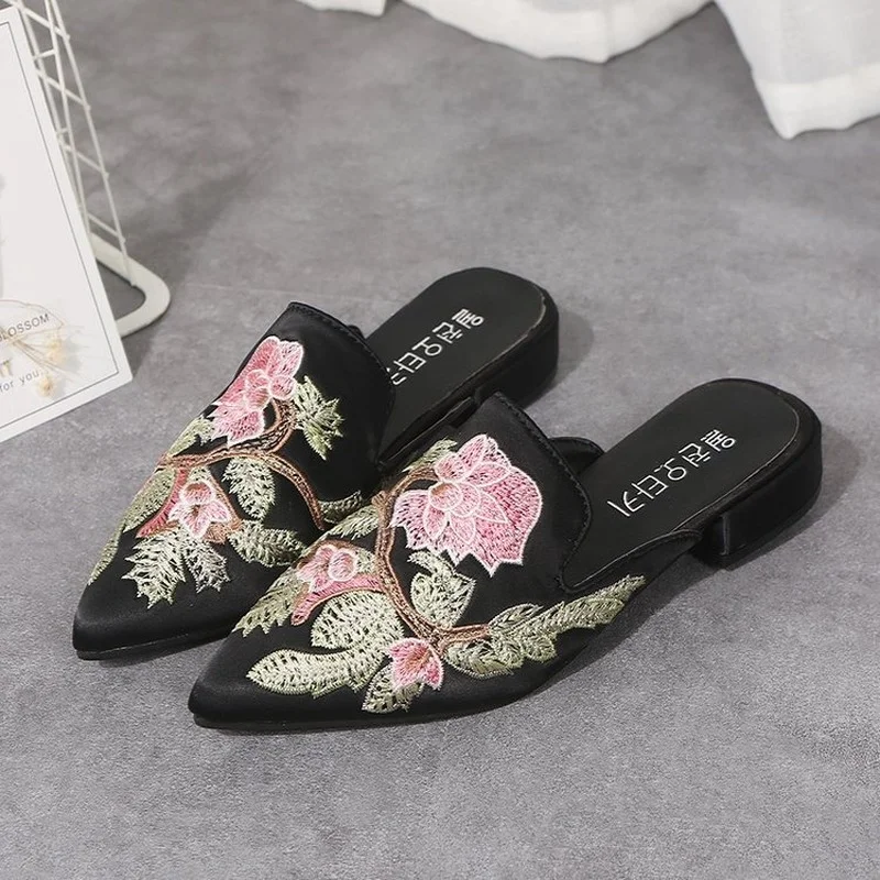 

Женские шлепанцы без задника, роскошные шлепанцы с цветочной вышивкой, заостренным носком, на низком каблуке, большие размеры 35-42, лето 2023