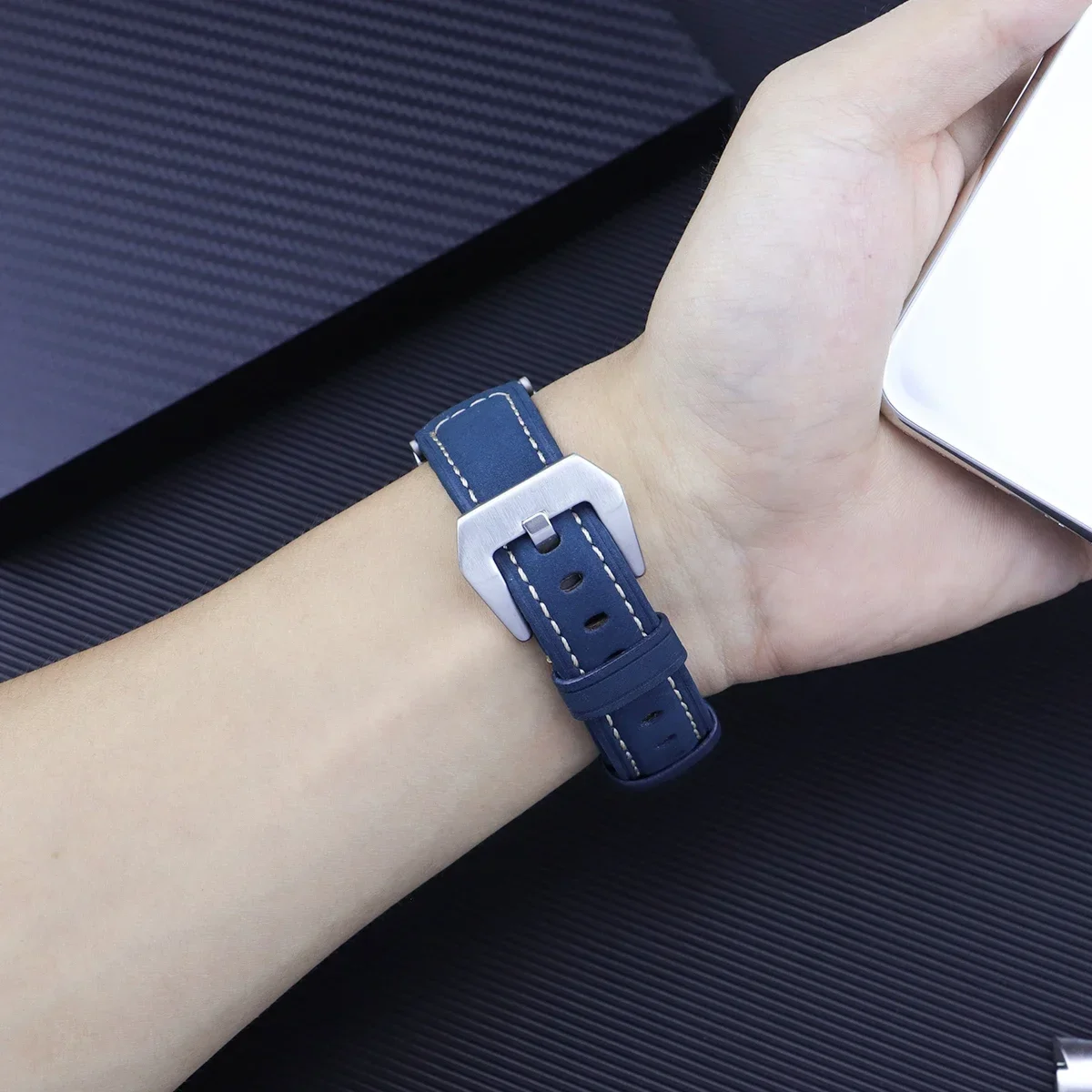 Ремешок кожаный для Samsung Galaxy Watch 6 5 4 40 44 мм быстросъемный браслет часов pro 45 6/4 classic 43