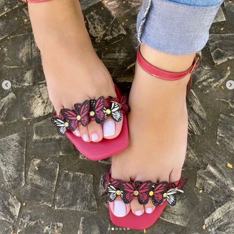 

2022 NEW Summer Women Designer Prom Slippers Square Toe Bling Rhinestone Stiletto Heels Slides Lady Party Shoes