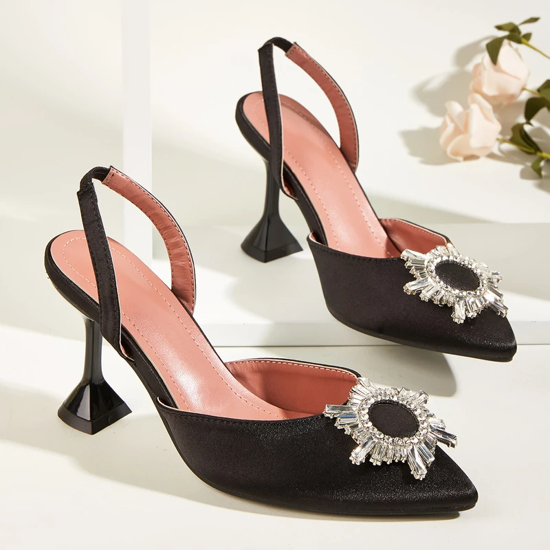 

2022 Brand Women Pumps Luxury Crystal Slingback High Heels Summer Bride Shoes Comfortable Triangle Heeled Party Wedding Shoes