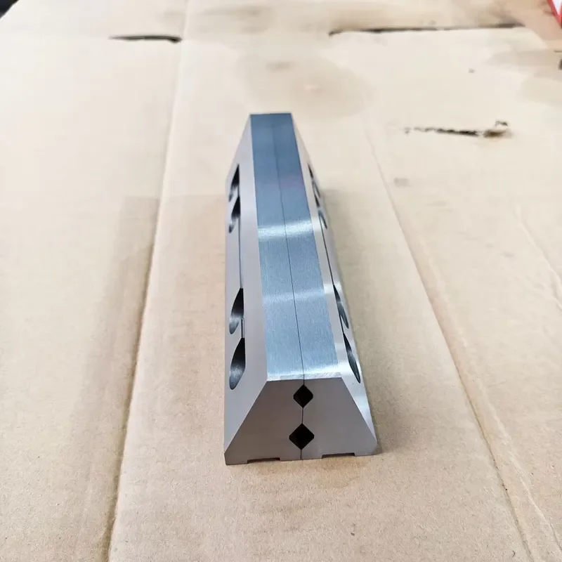 Настраиваемые губки для модульных тисков GT Precision с волнообразной формой, совместимые с модульными тисками GT150A GT150B (art.: 3920db35df72f) - 3920db35df72f