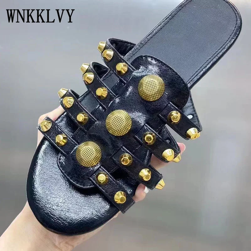 

2022 Summer Genuine leather flat Heel metal rivets Slippers Ladies flipflops Vacation Shoes Lazy Simple Open Toe Sandals mules