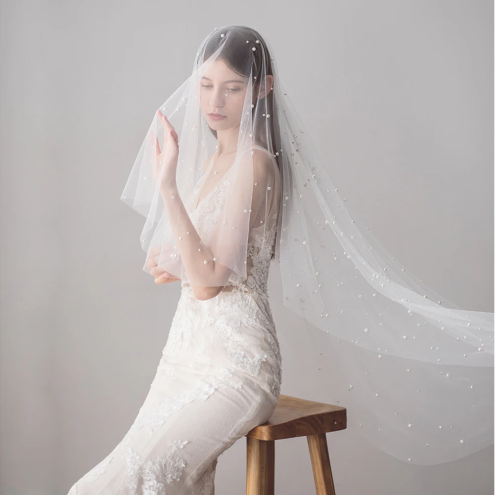 

2022 Delicate Wedding Bridal Fingertip Length Veil One-Layer Plain Tulle Cut Edge Pearls Beading Marriage Bride White Veil V214