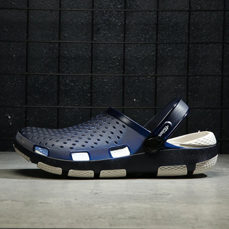 

Classic Slip On Garden Clog Shoes Men Quick Drying Summer Beach Slipper Breathable Outdoor Sandals Platform Gardening shoes