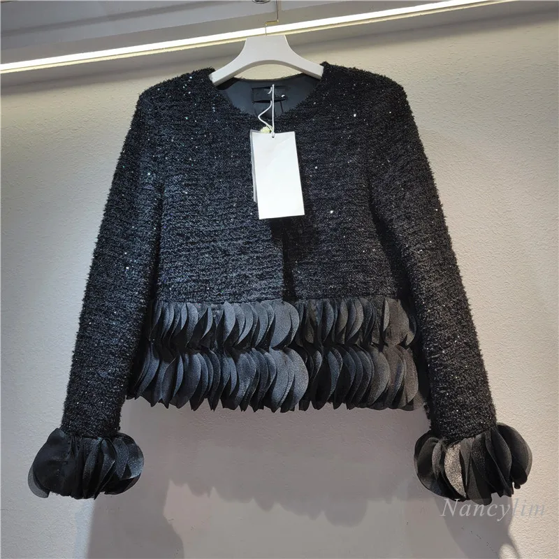 

Женская короткая куртка, черная однобортная утепленная хлопковая куртка с блестками и вышивкой аппаратной вышивки в виде лепестков, зима 2023