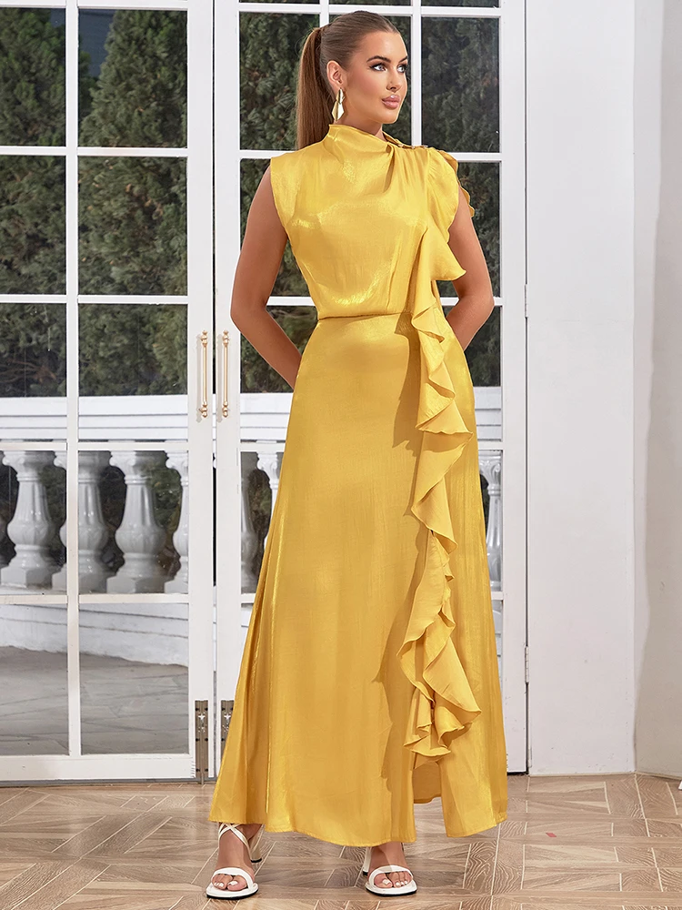 Элегантное желтое платье-макси без рукавов с воротником-стойкой летнее