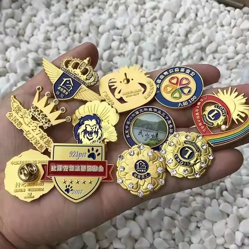 OEM badge customization logo print as your designed pure copper/Zinc alloy material medal customed with lanyard different craft