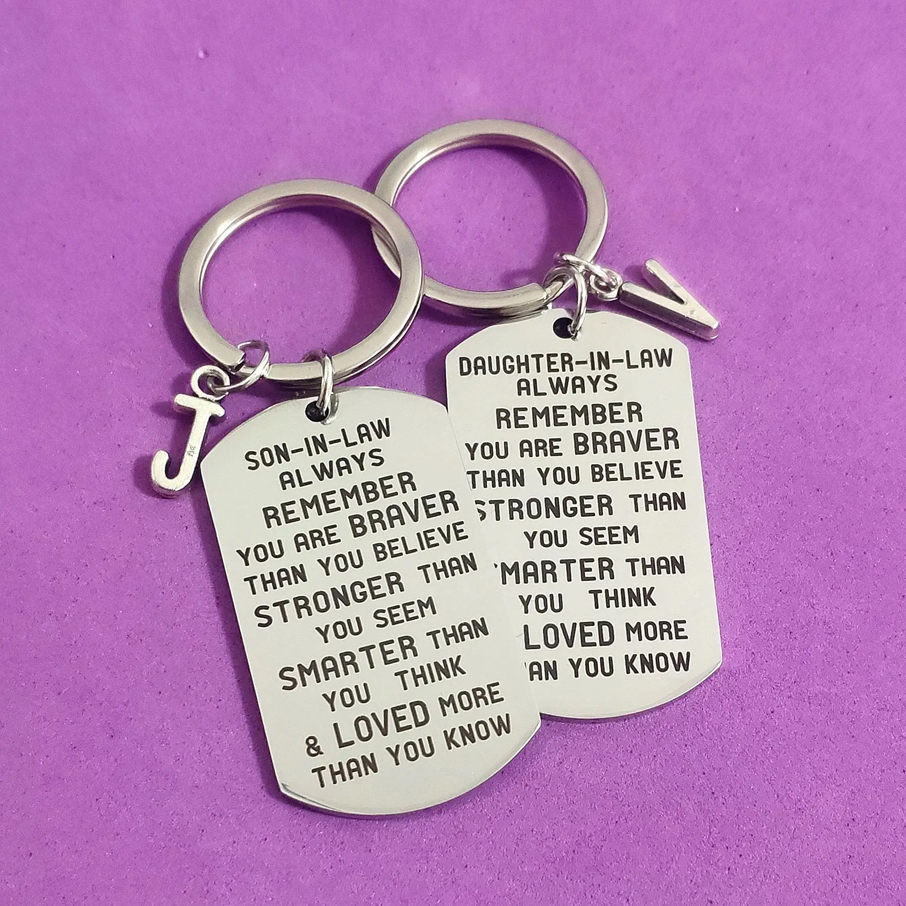 

Keychain for Car Keys Military Tags Creative Keyring to Son-in-law Daughter-in-law Gifts A-Z Stainless Steel Birthday 26 Letters