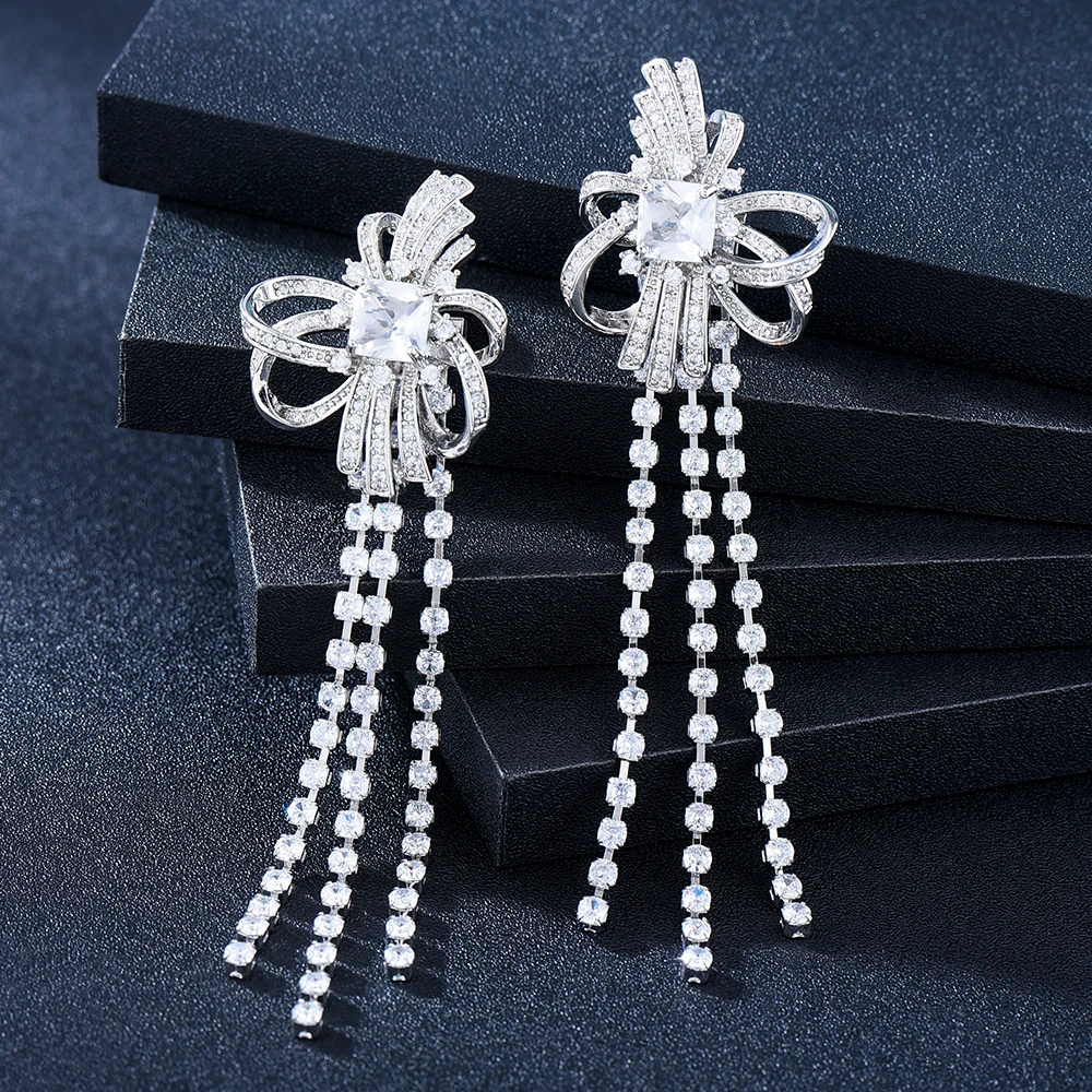 

Soramoore New Luxury Bowknot Drop Earring Full Mirco Paved Micro Zirconia Women Bridal Dress Wedding Everyday Fashion Jewelry