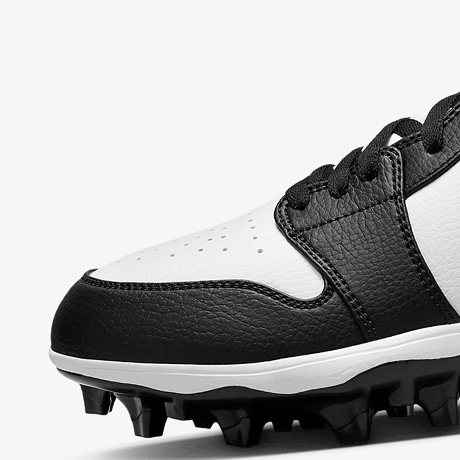 Фото Мужские тренировочные футбольные кроссовки Nike Authentic Jordan FJ6805-100 №2