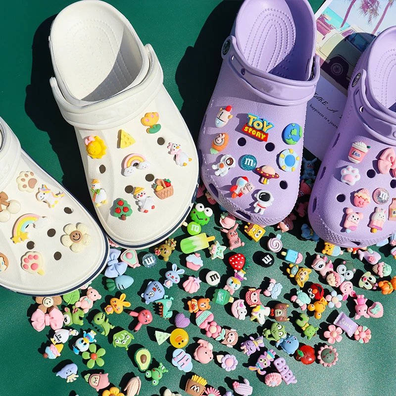 100PCS Resin Croc Charms Bear Candy Cookie Milk Cupcake Ice Cream Rabbit Donut Garden Shoes Button Decorations Xmas Gifts